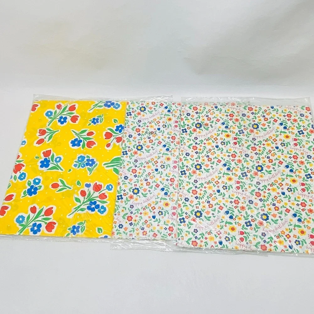 VTG NOS Wrapping Paper Hallmark Ambassador Primary Floral 1990s Gift Wrap Yellow